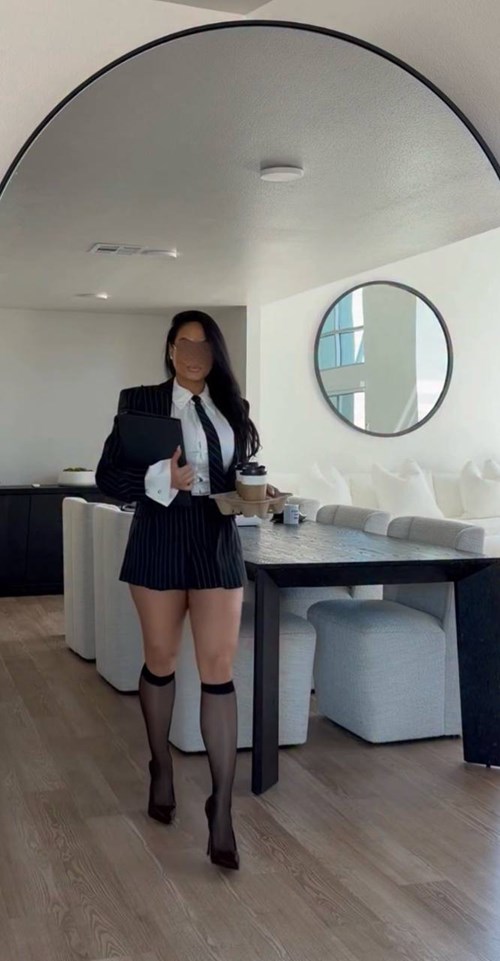 Мэри, +7 952 284 88 97